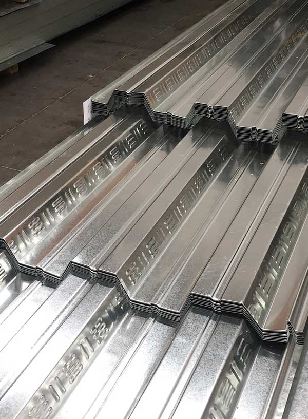 Polin monten negro de acero estructural